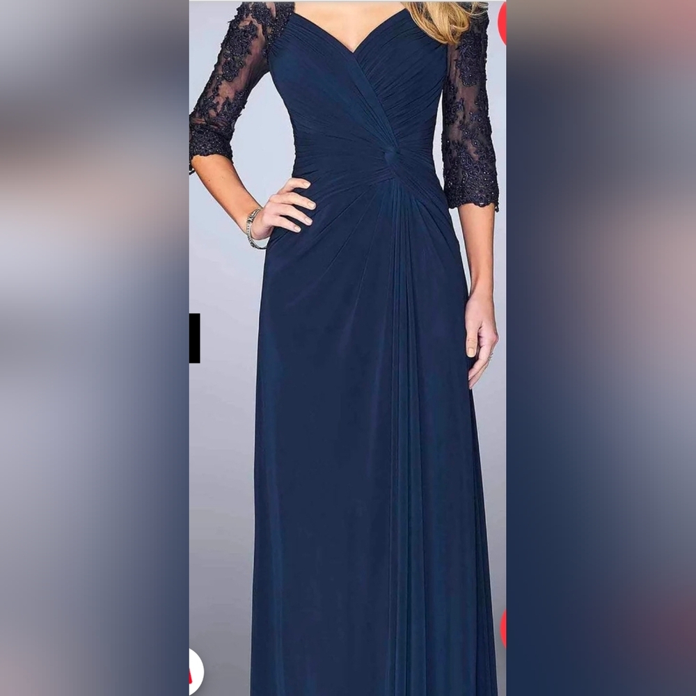 La Femme Navy Blue Ruched Bodice Lace Long Sleeve Gown Sz 14